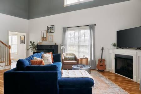 The Commodore - Stunning Vandy Home, Walk To It All Nashville Buitenkant foto
